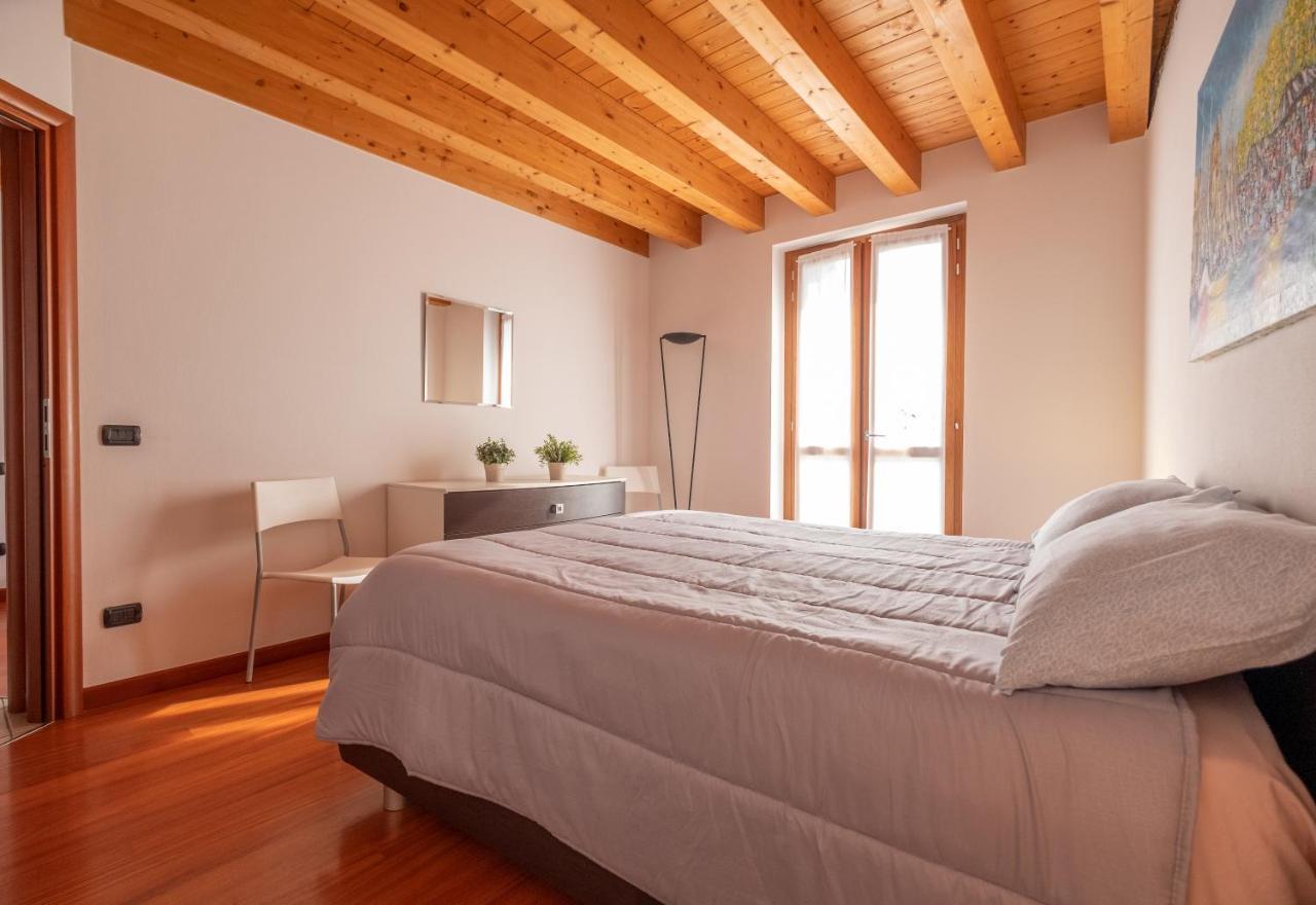 Happy Guest Apartments - Lake & Relax Riva di Solto Kültér fotó